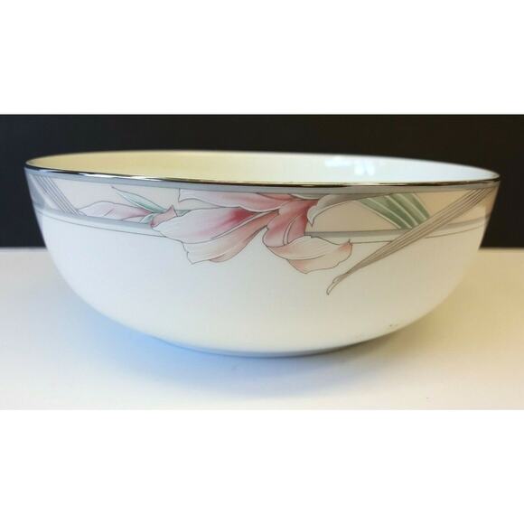Mikasa "CAG06 Joy" Pattern 8-3/4" Round Vegetable Bowl 1990-1997 pink gray peach - Picture 3 of 6